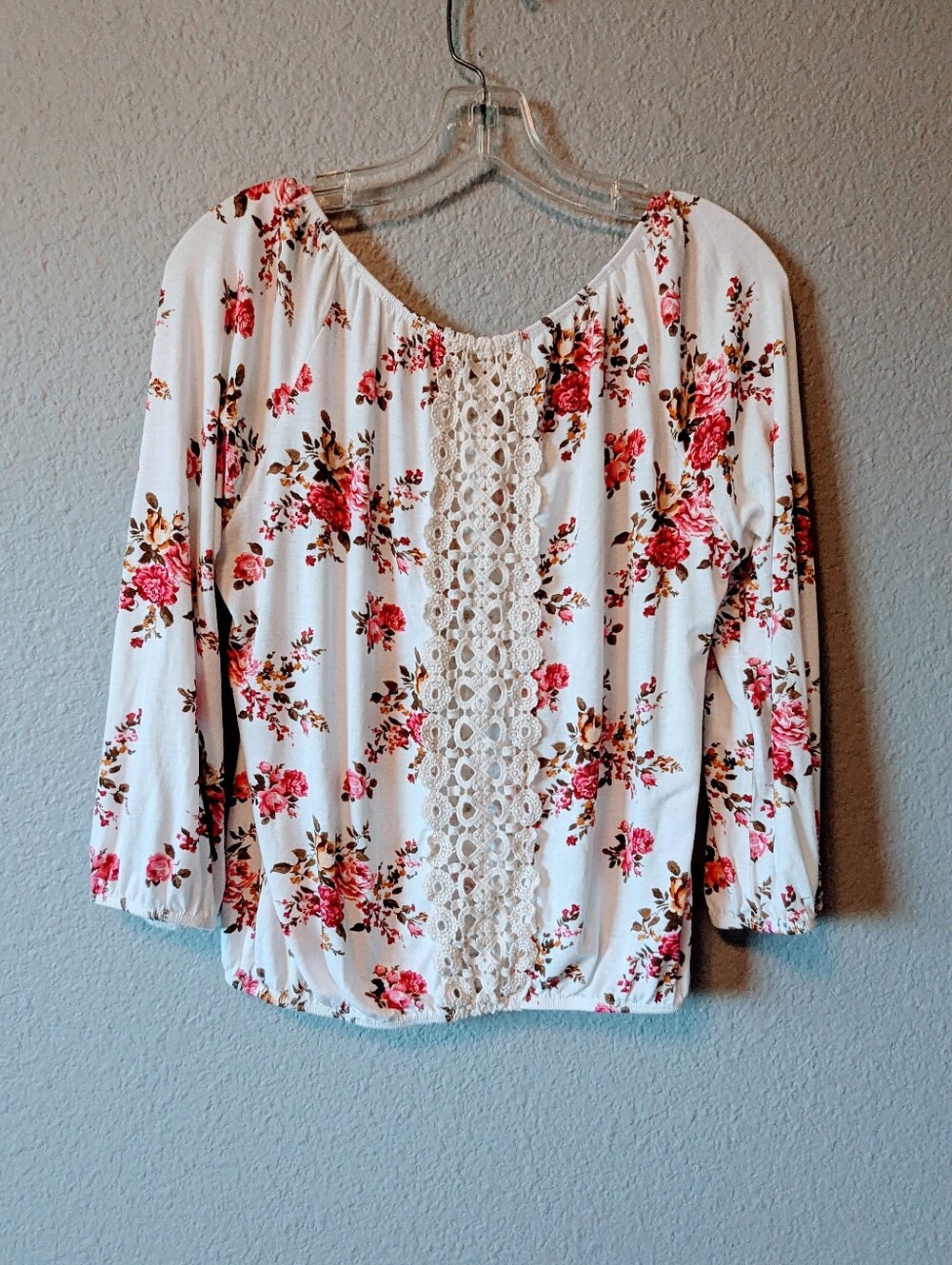 Free Kisses White Floral Peasant Blouse with Pink Rose Print Bloomcore Boho Sz L - Picture 2 of 6
